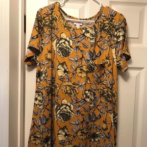 Lularoe Carly